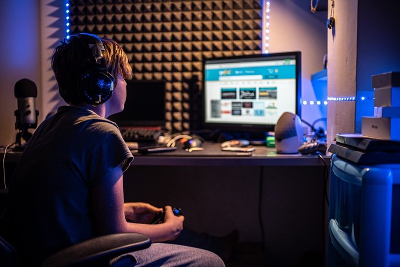 Small Studio, Global Lobby: How Indie Game Makers Reach Sports Audiences
